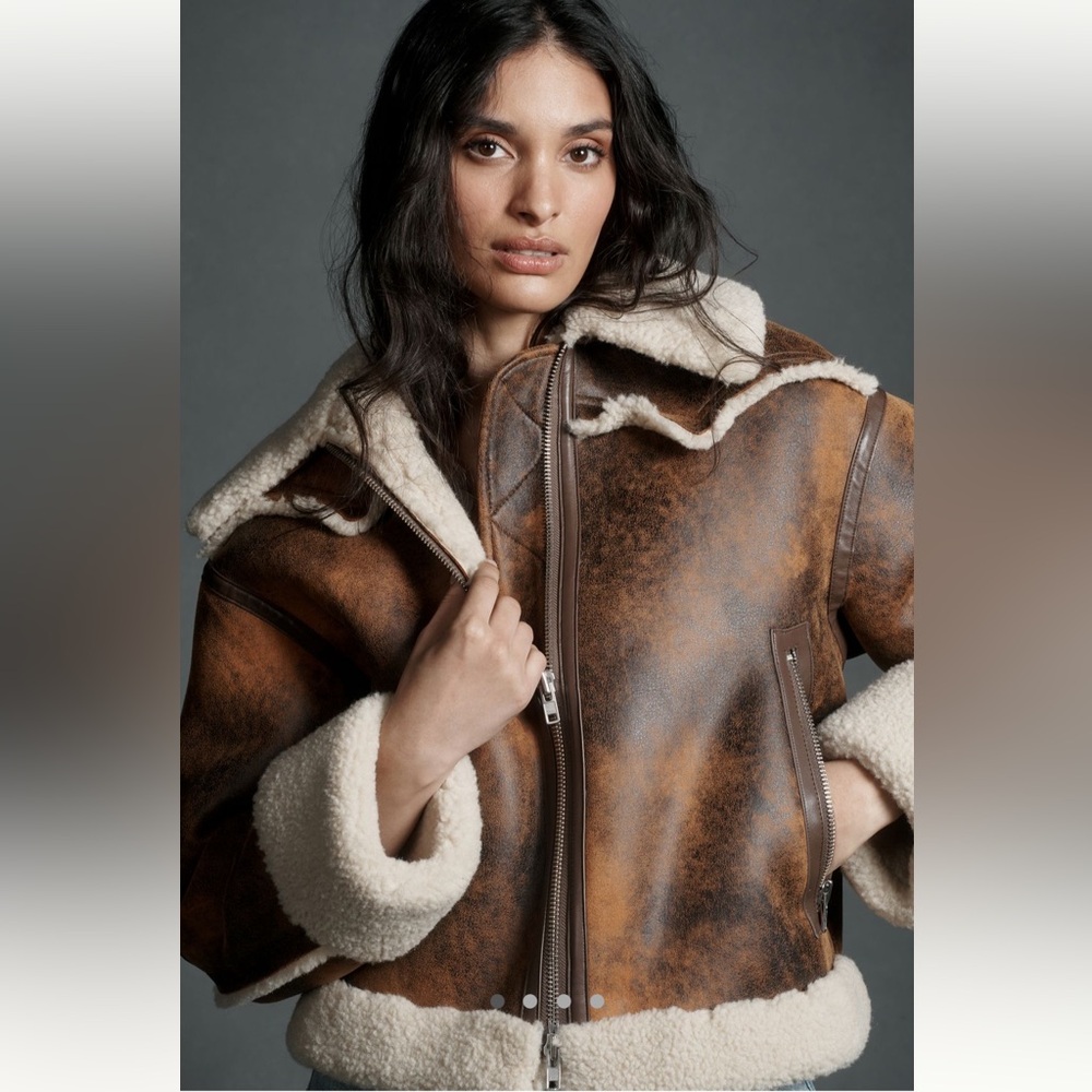 Stand Studio Lessie Faux Leather Sherpa
Collar Cropped Coat Sz 34/XXS